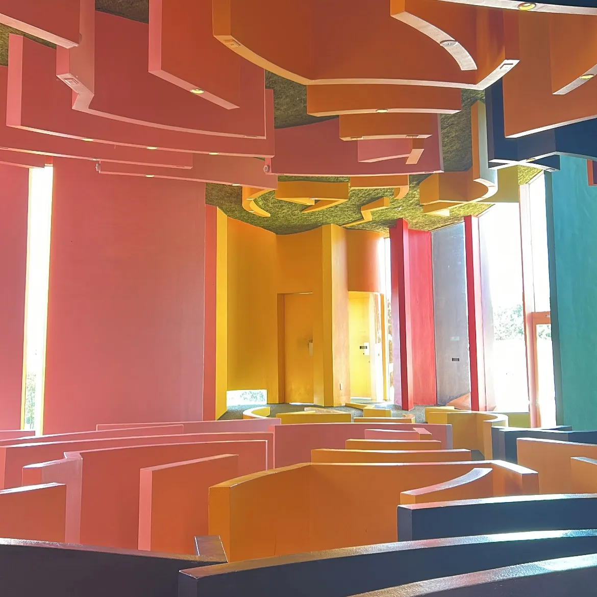 こんにちは(*^^*)寺庄整骨院のスタッフです🙋🏻♀️