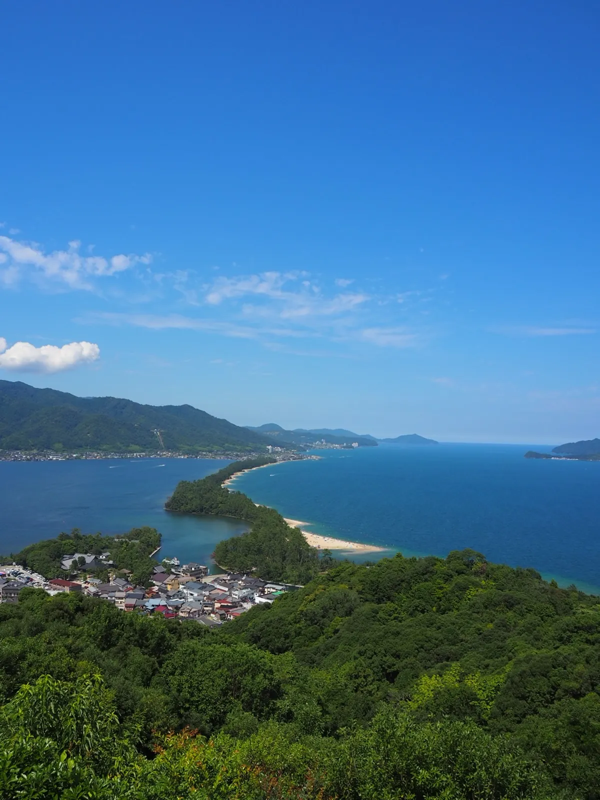 こんにちは(*^^*)寺庄整骨院のスタッフです！