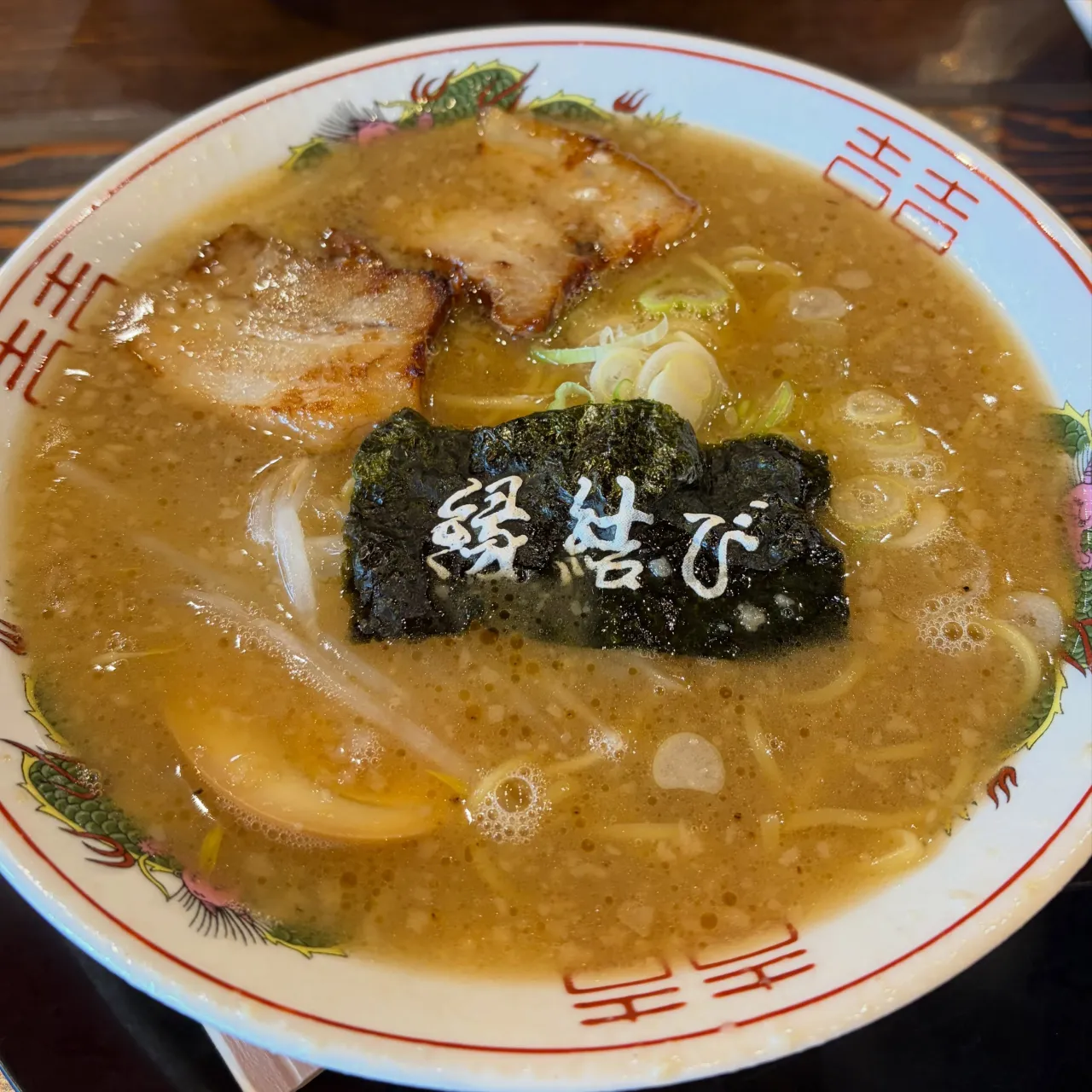 こんにちは♪寺庄整骨院のスタッフです💎