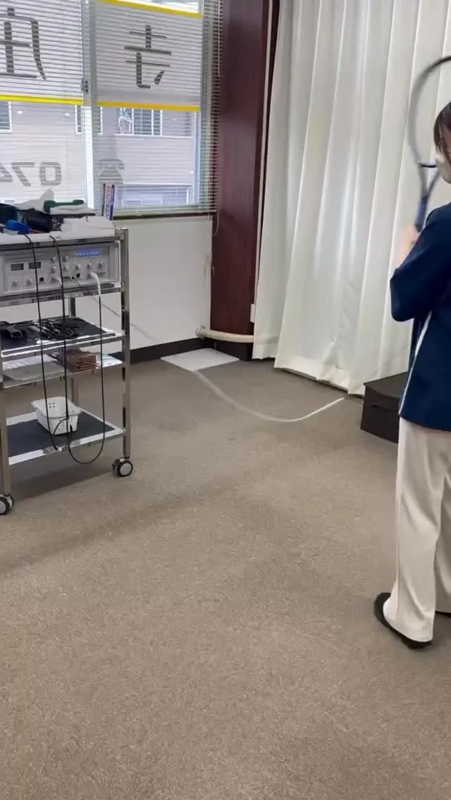 治っていると言われたのに動かすと痛い…。